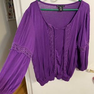 2X Purple shirt with lace detail